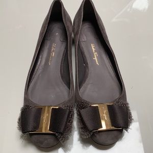 Ferragamo suede flats with front bow